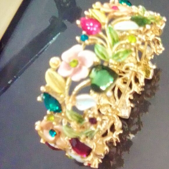 Gold and Pink Jewelry - Picture 1 of 4